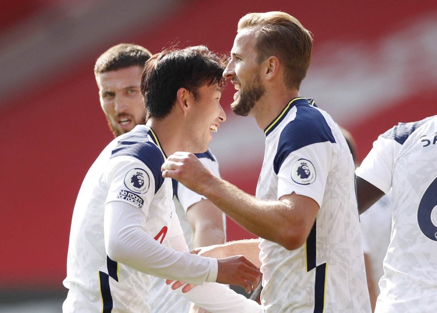 而拜仁慕尼 而拜仁慕尼