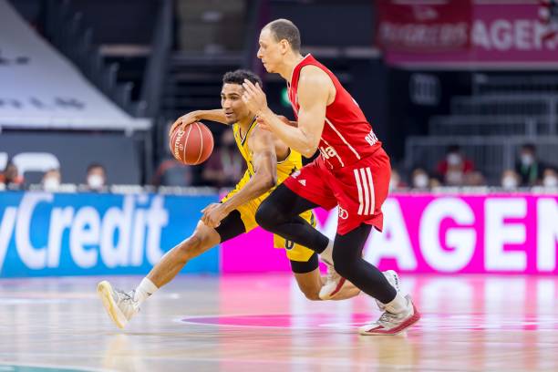 法国队也因 法国队也因