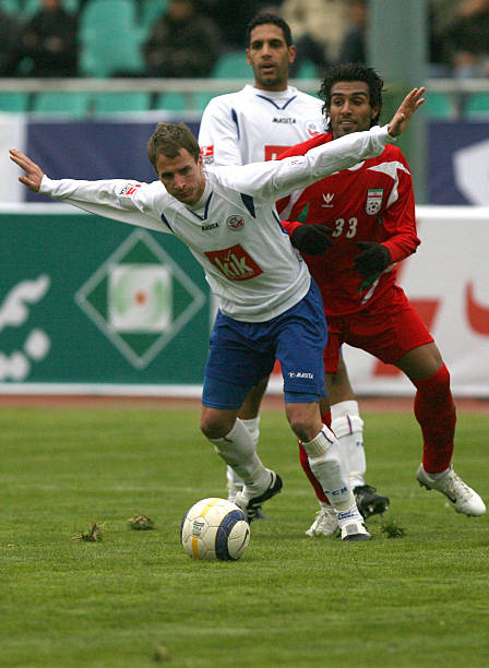 体态蜷缩 体态蜷缩