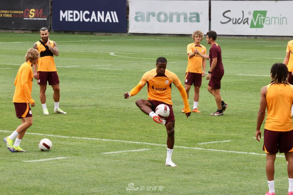 组织和边路 组织和边路