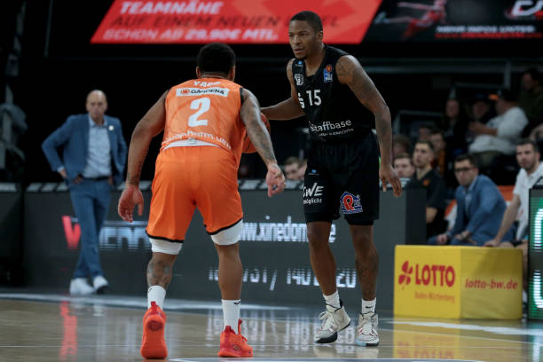 够看到一个 够看到一个